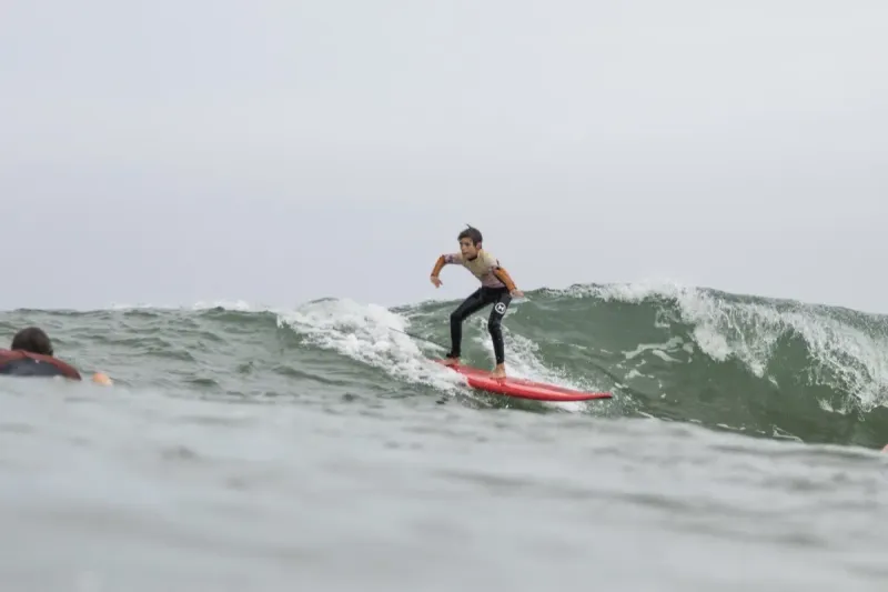 Session de surf aux Mathes